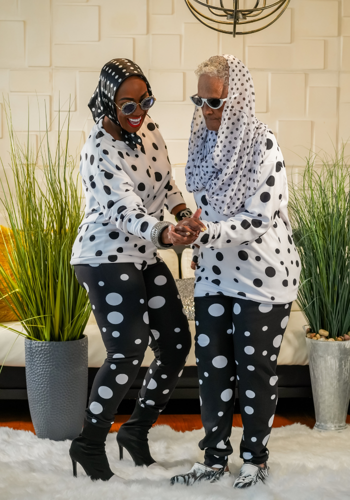 The Classic Diva Dot Set